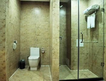 Longda Hot Spring Hotel Tiencin Zewnętrze zdjęcie